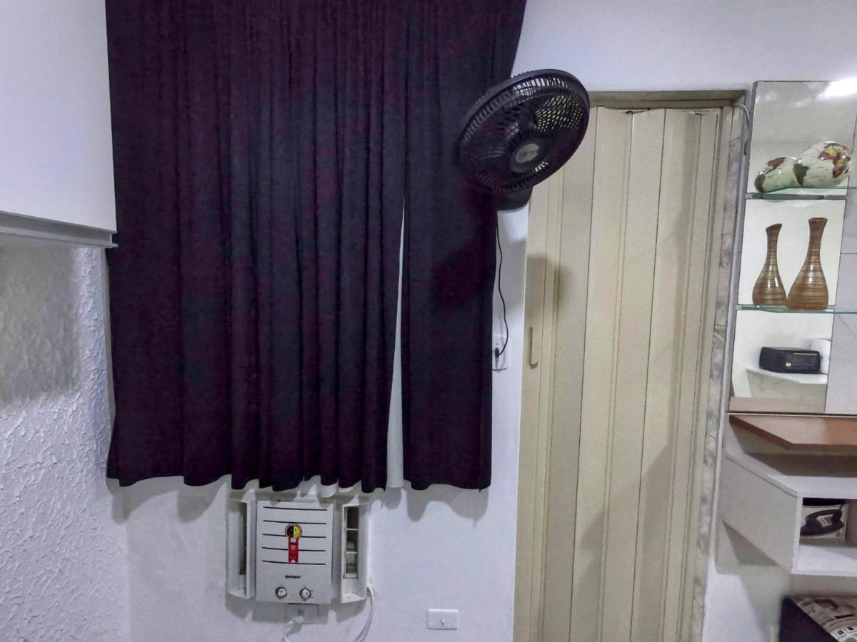 Sala Living Em Predio Familiar Na Av Da Praia サントス エクステリア 写真